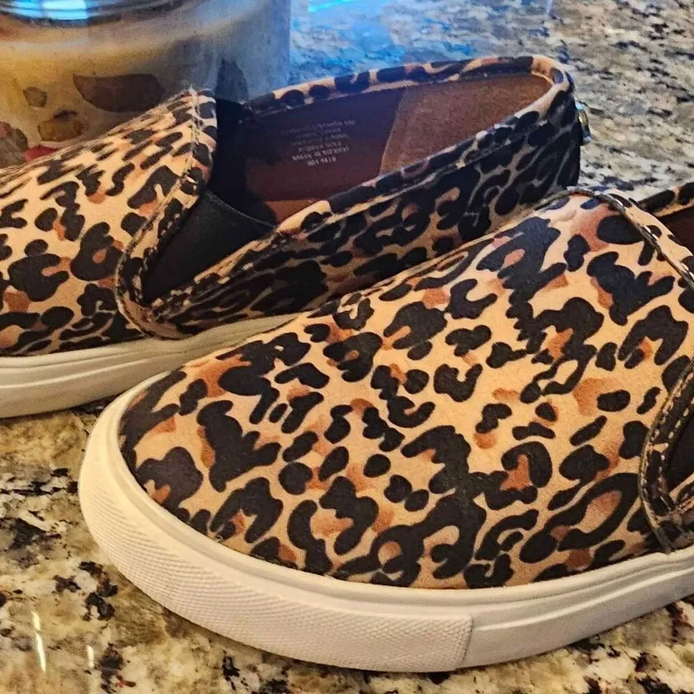 Steve Madden Women’s  Leopard Shoes -  Size 6.